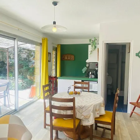 Mane Cheuil - Plain Pied, Jardin, Wifi - D4 펜션 *